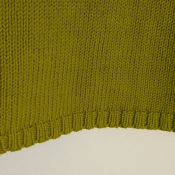 Pure Hand-knit Cardigan - Picture 5 of 6